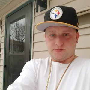 Meet your Posher, Adam